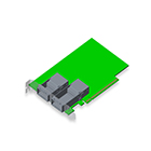 典型 PCIe 卡上的 CDFP 型号 1 和 2 壳体