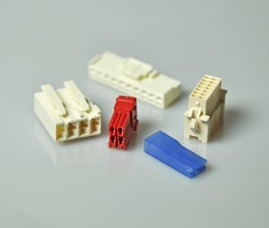 线对板连接器壳体