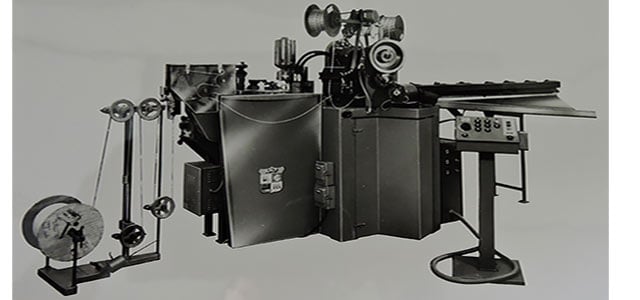 TE 的 AMP 全自动线束加工机,大约在 20 世纪 50 年代