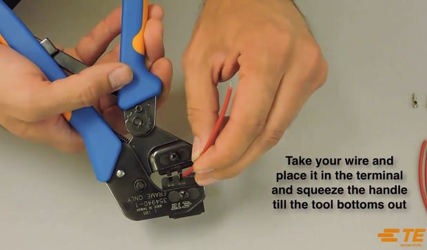 Pro-Crimper の取扱説明ビデオ