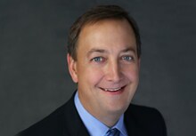 Shad Kroeger，工业解决方案总裁