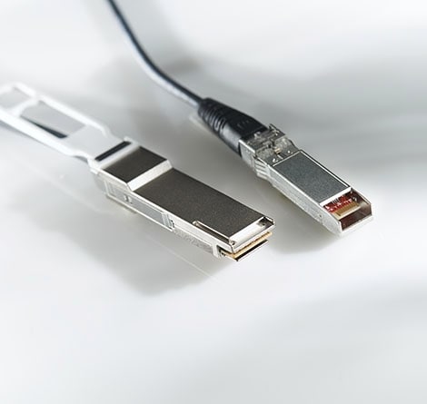 插拔式 I/O 电缆组件