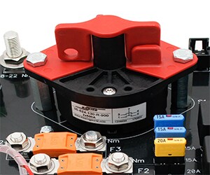 Fusibles/juegos de cables/desconexiones de la batería
