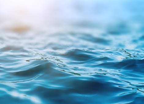 新型 KPSI 水下混合缆